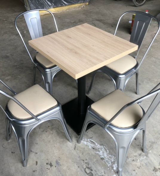 Bàn cafe mẫu 02