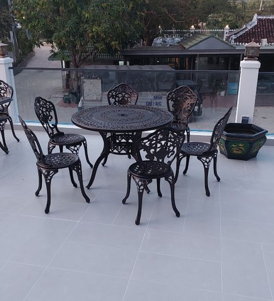 Bộ bàn ghế mẫu 12