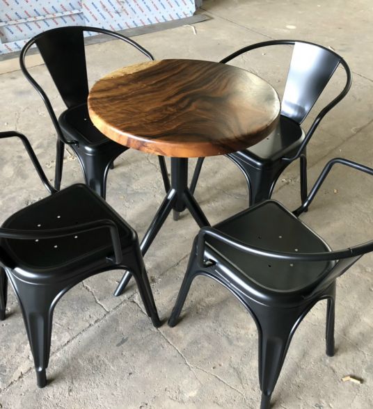 Bộ bàn ghế mẫu 02