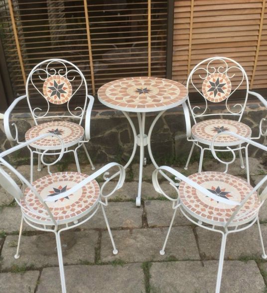 Bộ bàn ghế mẫu 06