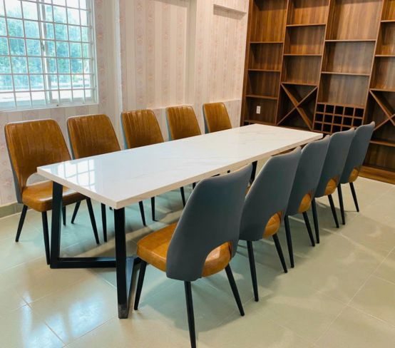 Bàn ghế văn phòng mẫu 04